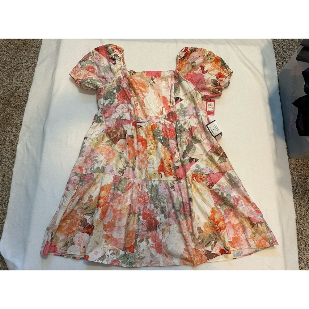NWT Vince Camuto Tiered Dress 24W Plus Watercolor Floral Smocked Puff Sleeve - Picture 3 of 8